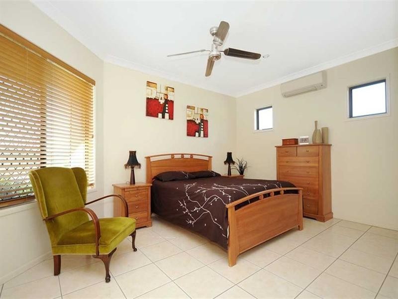 2 Fairview Rise, Gowrie Junction QLD 4352