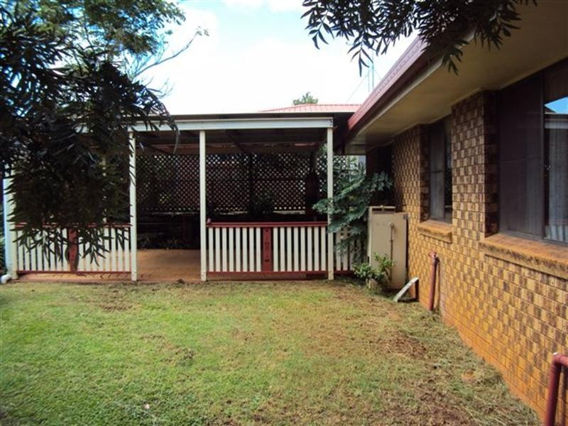 15 Damian Crescent, Kearneys Spring QLD 4350