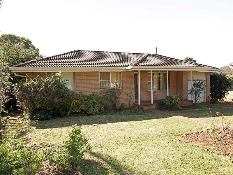 7 Bryan Street, Darling Heights QLD 4350