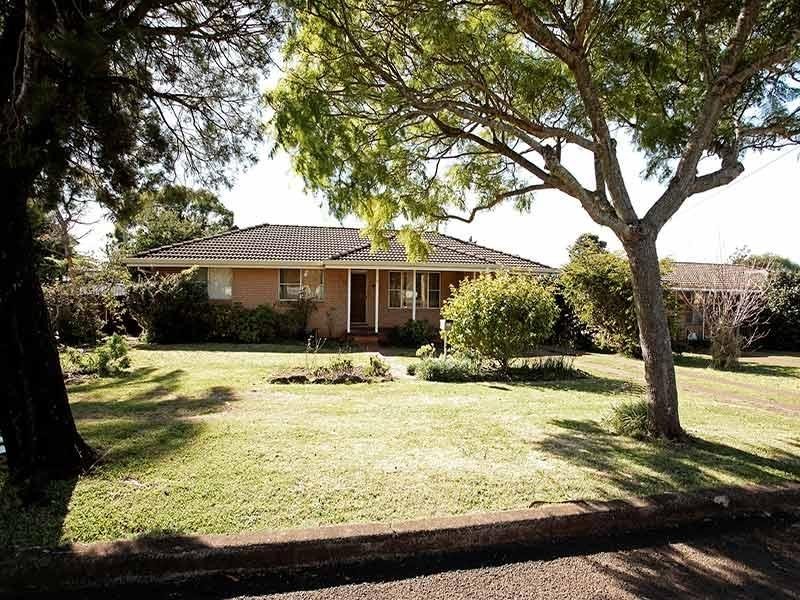 7 Bryan Street, Darling Heights QLD 4350