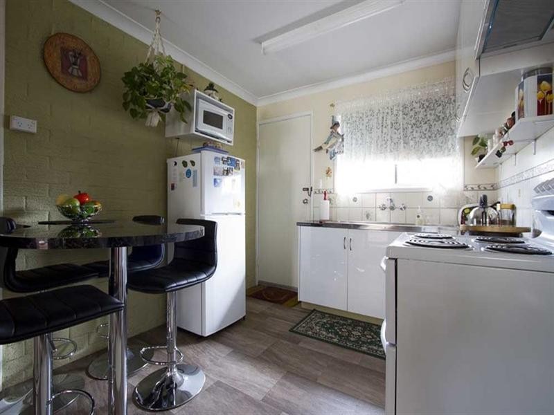 Unit 2 481 Bridge Street, Wilsonton QLD 4350