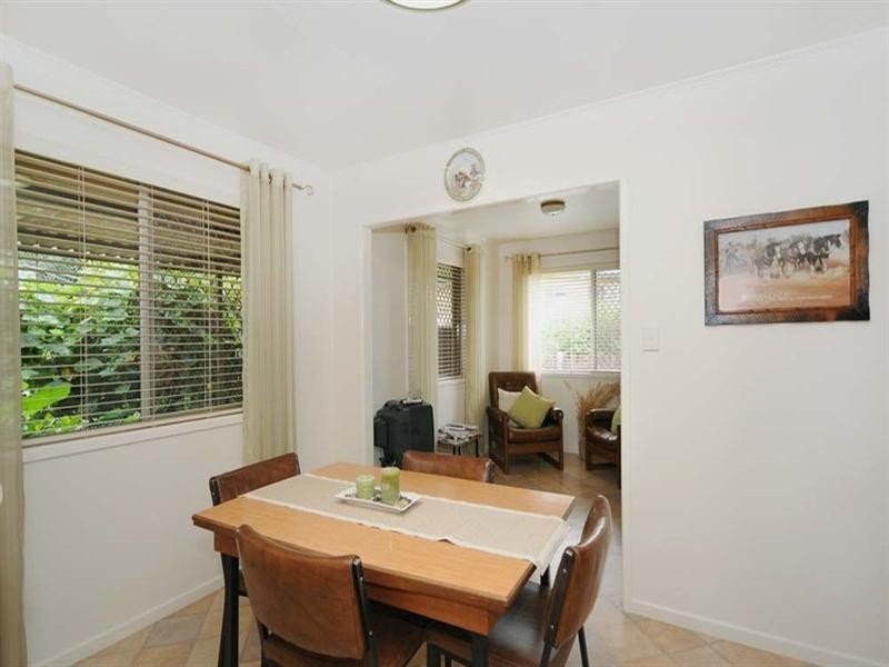 279 Tor Street, Wilsonton QLD 4350