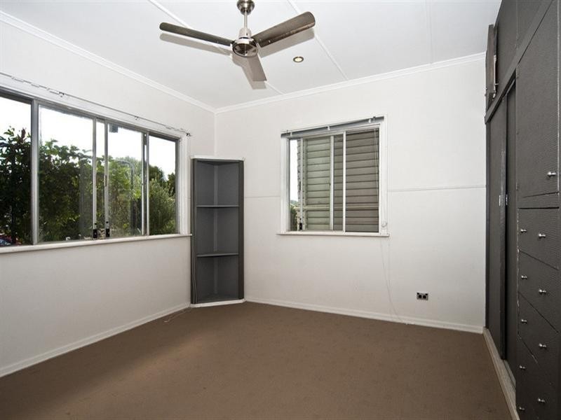 12 Market Street, South Toowoomba QLD 4350