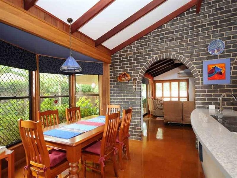 6 Marguerita Court, Centenary Heights QLD 4350