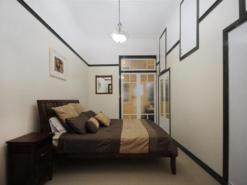 17 Godsall Street, East Toowoomba QLD 4350