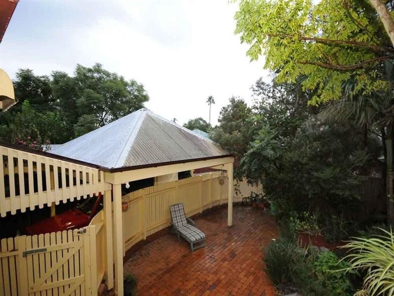 17 Godsall Street, East Toowoomba QLD 4350
