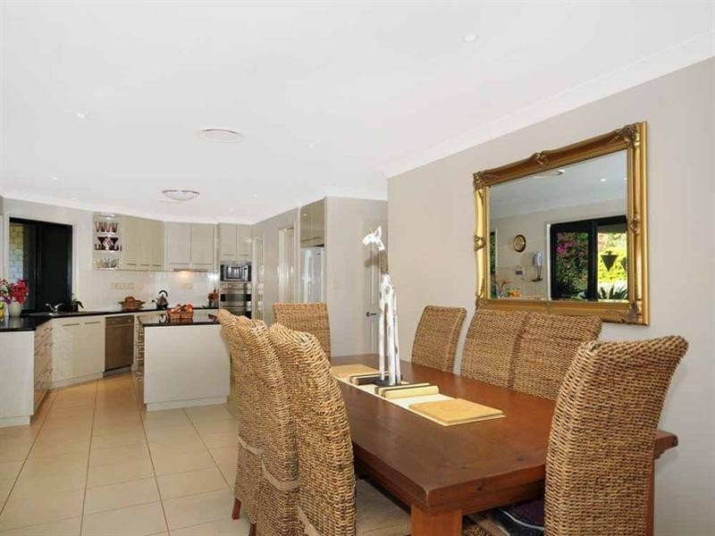 19 Roderick Court, Cotswold Hills QLD 4350