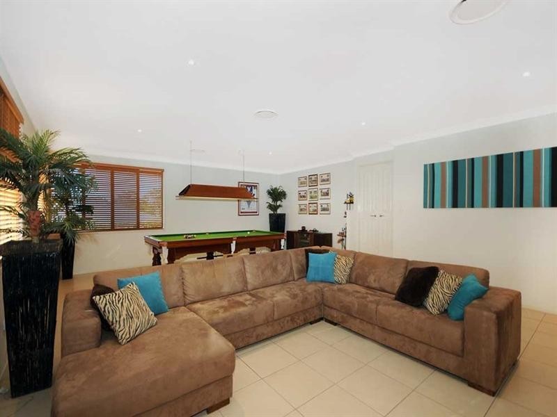 19 Roderick Court, Cotswold Hills QLD 4350