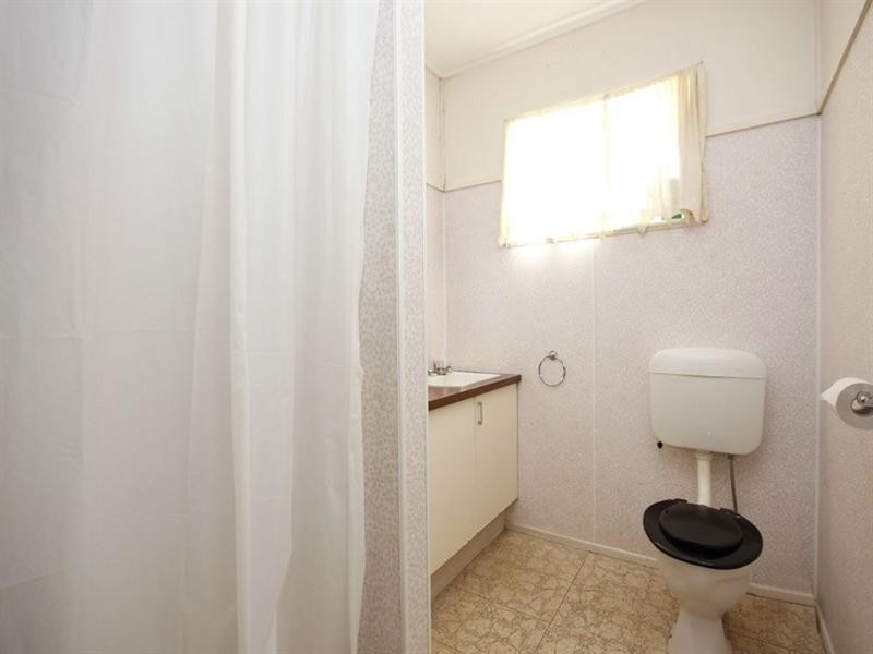 18 Healy Street, South Toowoomba QLD 4350