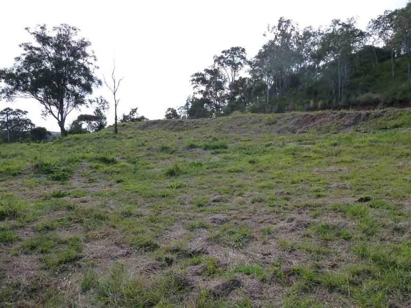 9 Skyline Drive, Glenvale QLD 4350