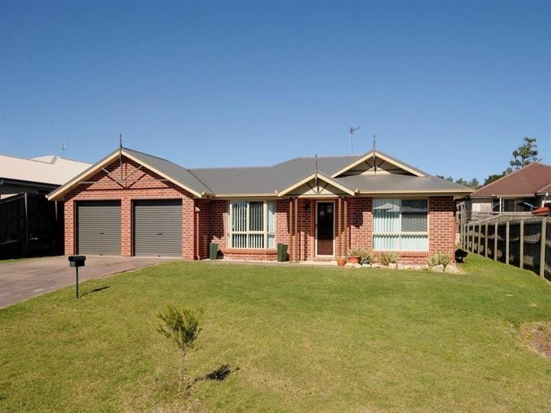18 Wildcard Drive, Glenvale QLD 4350