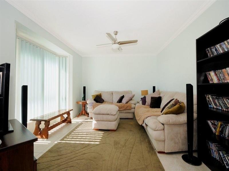 18 Wildcard Drive, Glenvale QLD 4350