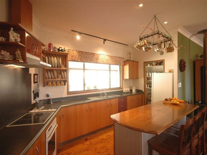 317 Beauaraba Road, Linthorpe QLD 4356