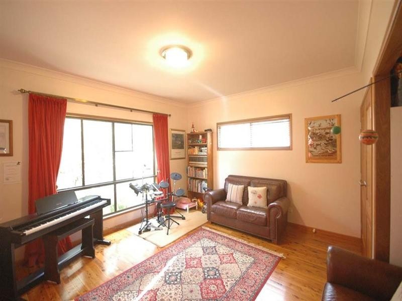 317 Beauaraba Road, Linthorpe QLD 4356