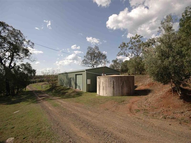 317 Beauaraba Road, Linthorpe QLD 4356
