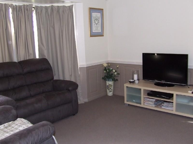 22 Degan Court, Middle Ridge QLD 4350