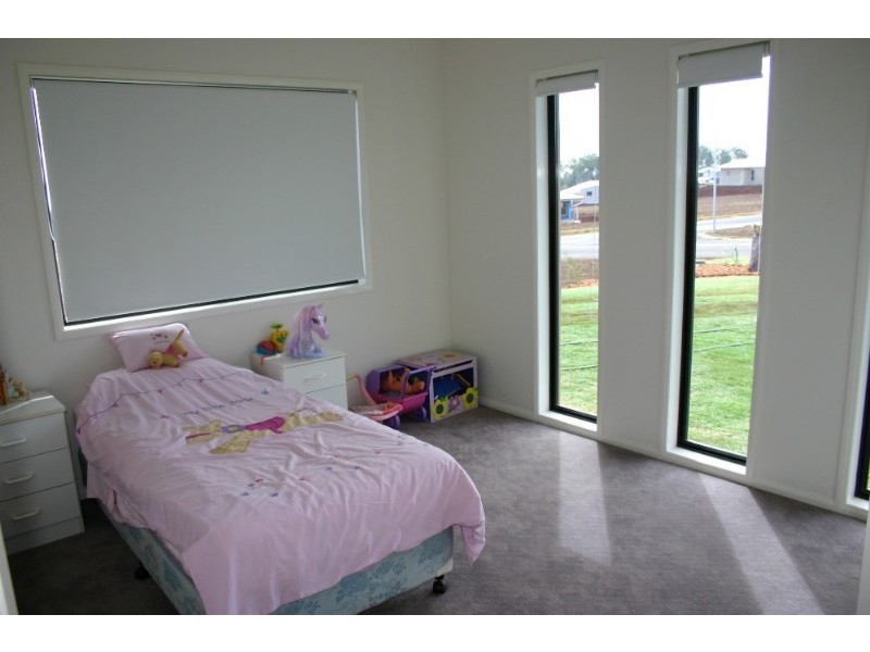 5 Jack Street, Highfields QLD 4352