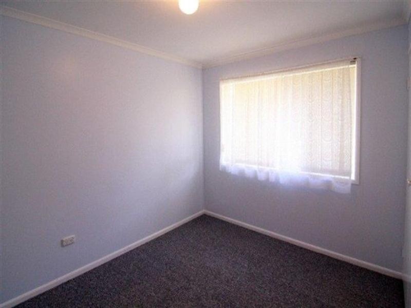 16 Reisling Court, Wilsonton Heights QLD 4350