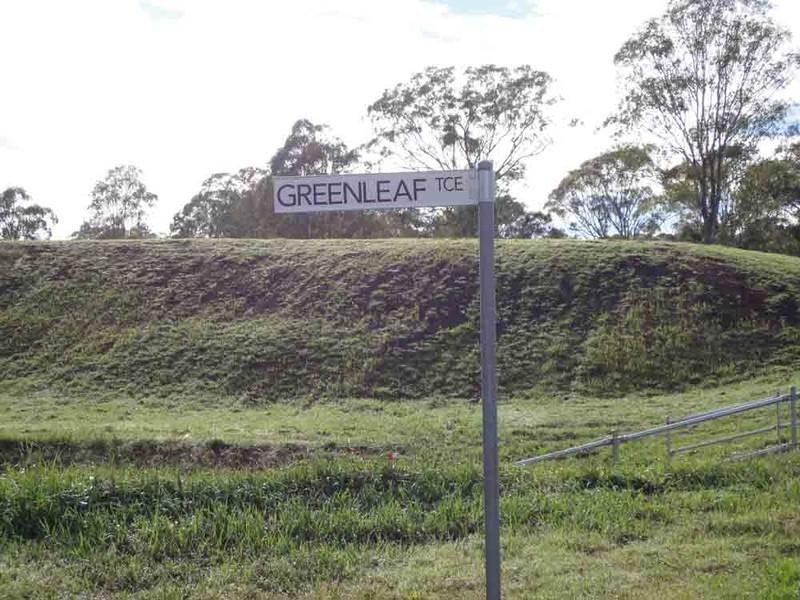 Carinya Parks Estate, Hodgson Vale QLD 4352