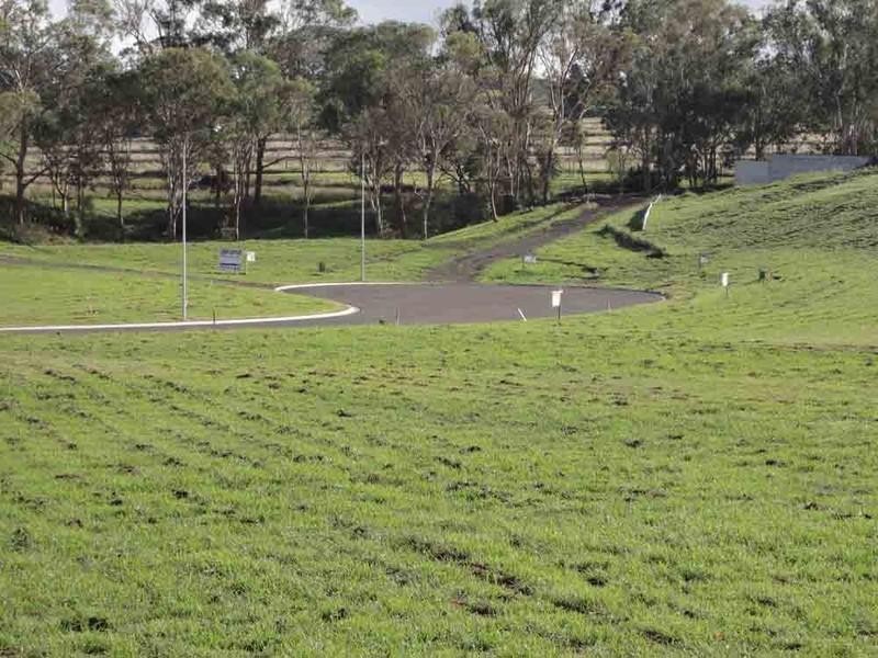 Carinya Parks Estate, Hodgson Vale QLD 4352