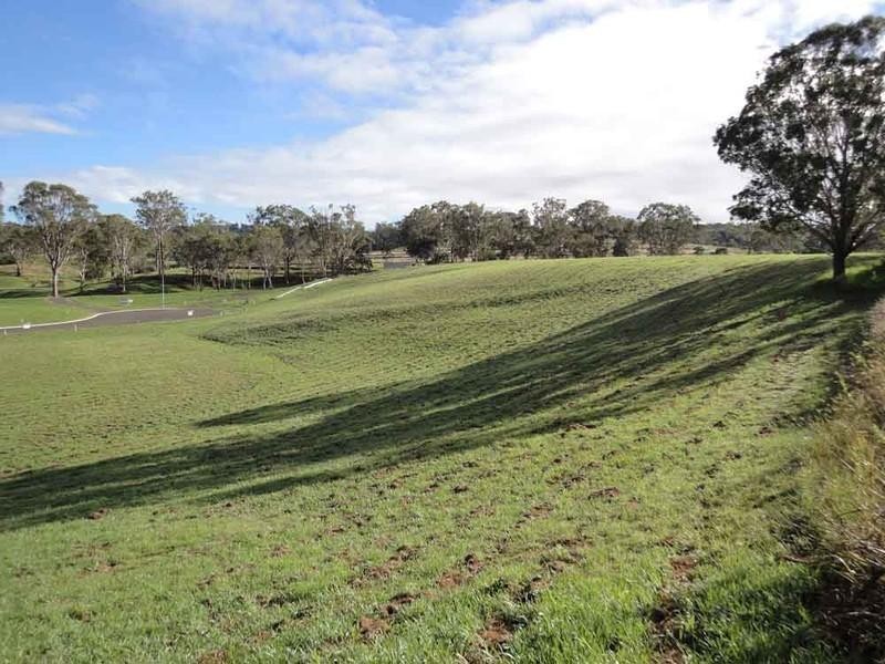 Carinya Parks Estate, Hodgson Vale QLD 4352