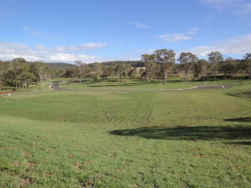Carinya Parks Estate, Hodgson Vale QLD 4352