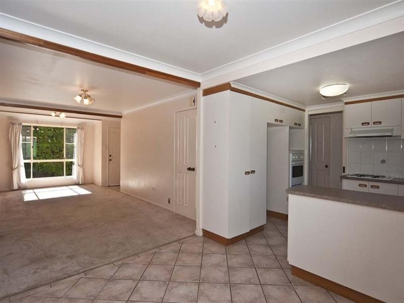 3/355 Tor Street, Newtown QLD 4350