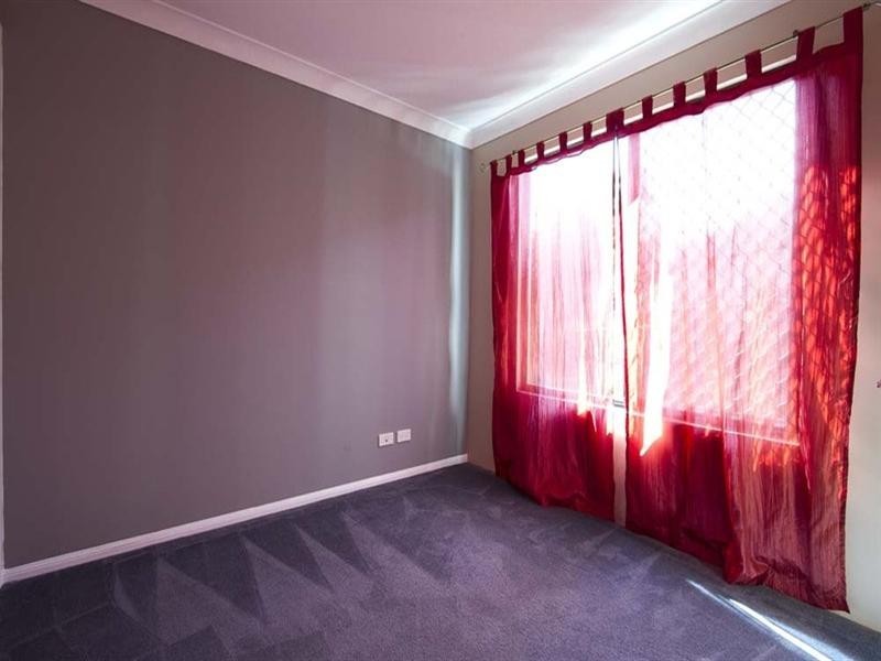 1/16 Pascoe Lane, Harlaxton QLD 4350