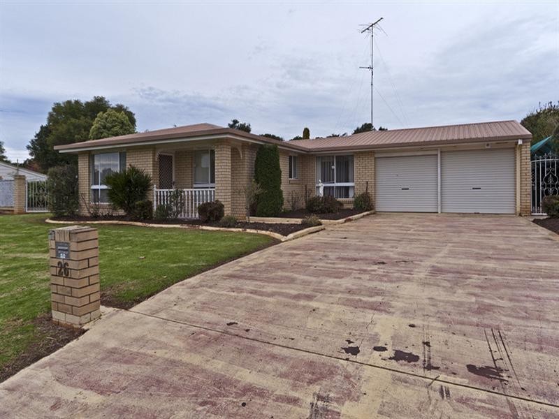 26 Ballin Drive, Centenary Heights QLD 4350
