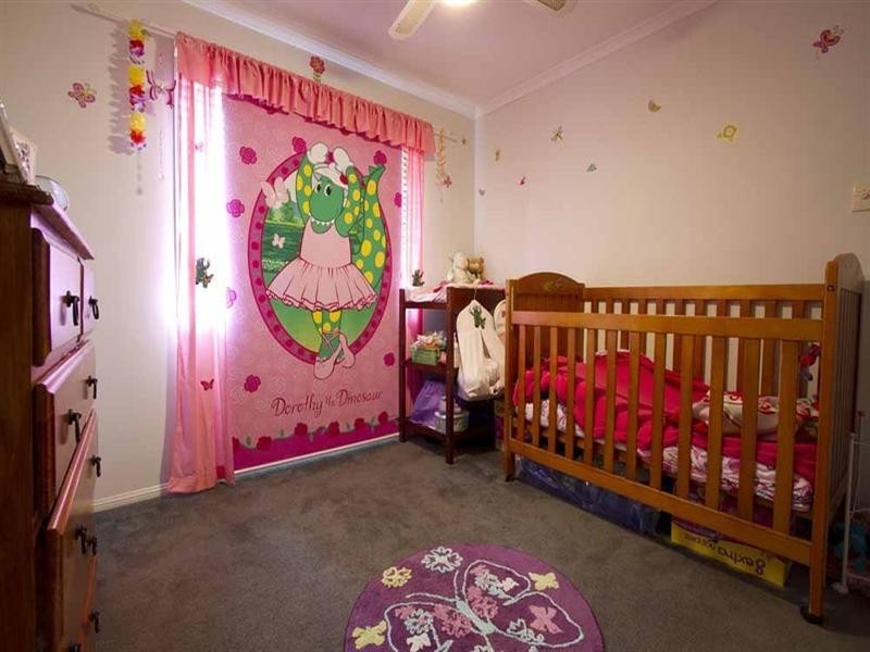 5 Macrossan Street, Cranley QLD 4350