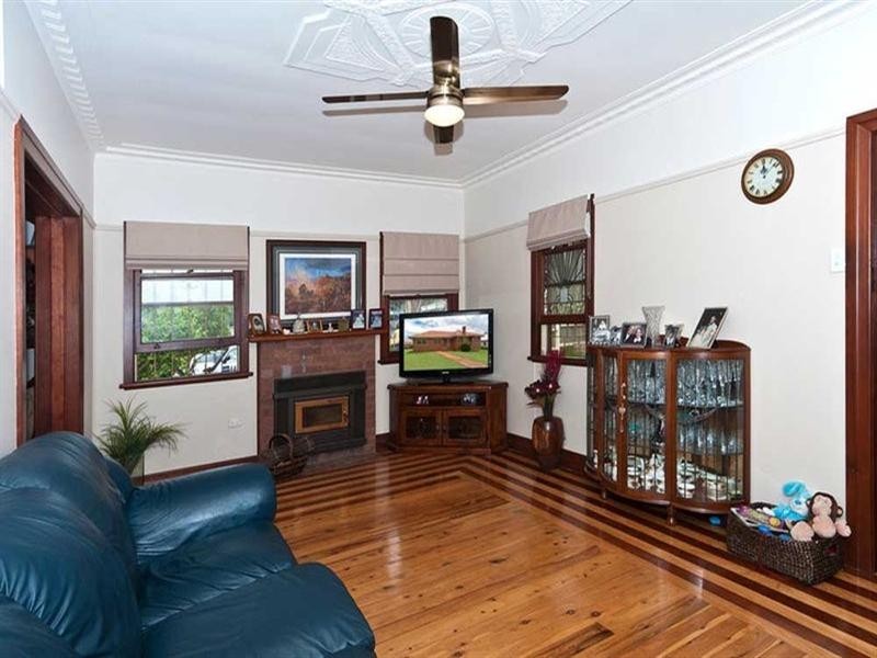 112 North Street, North Toowoomba QLD 4350