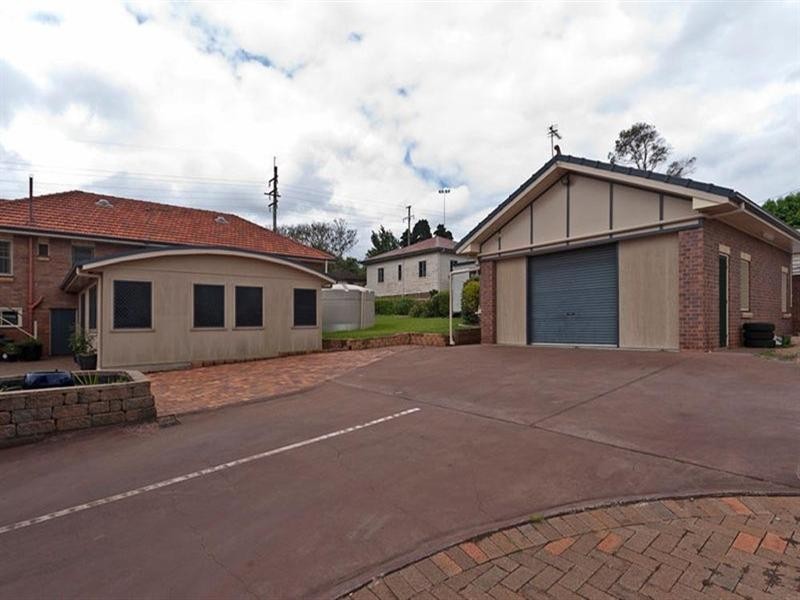112 North Street, North Toowoomba QLD 4350