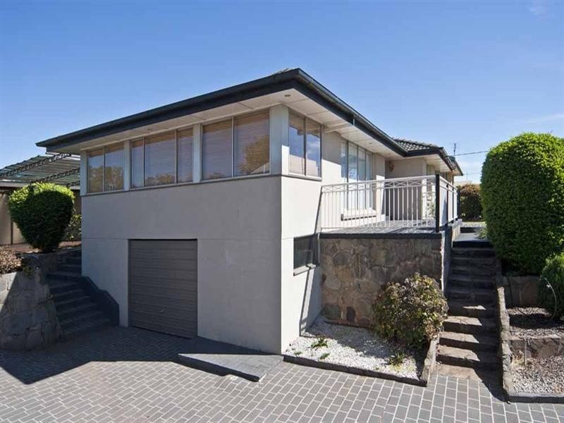 304 South Street, Harristown QLD 4350