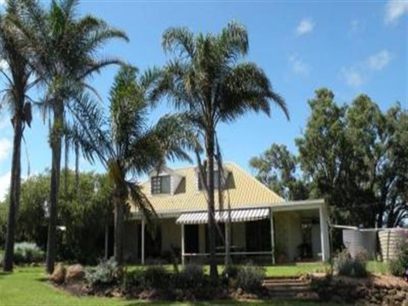 273 Woolmer Road, Highfields QLD 4352