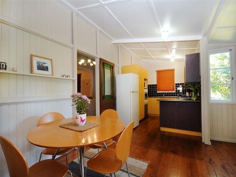 64 Jellicoe Street, Mount Lofty QLD 4350