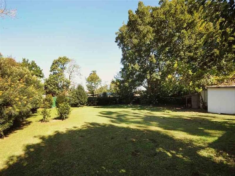 64 Jellicoe Street, Mount Lofty QLD 4350