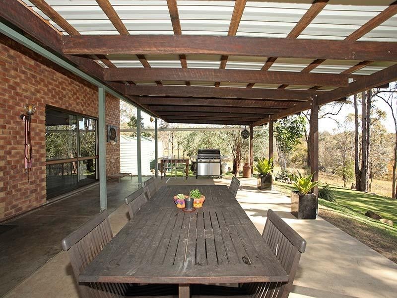 587 Perseverance Dam Road, Crows Nest QLD 4355