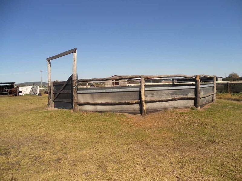 11 Railway Parade, Cambooya QLD 4358