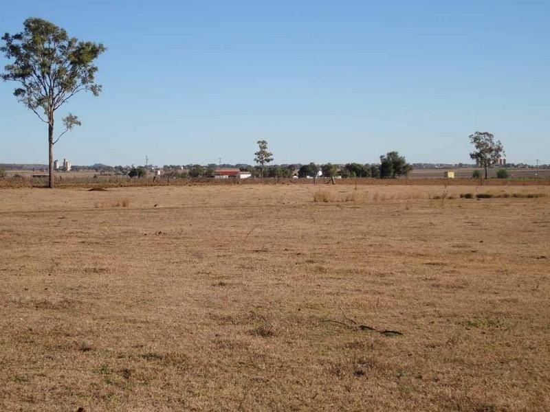 1071 Oakey-Pittsworth Road, Aubigny QLD 4401