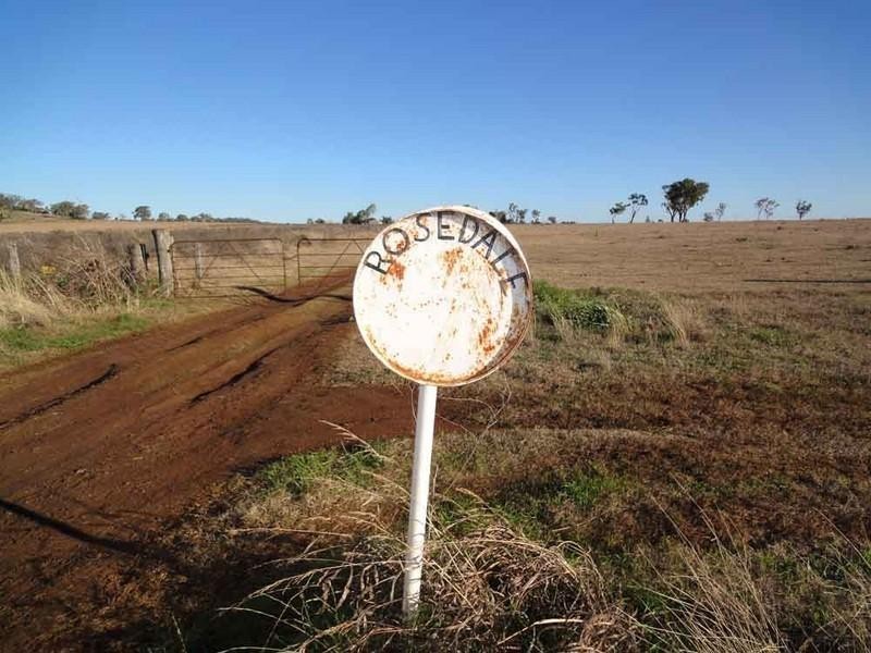 1071 Oakey-Pittsworth Road, Aubigny QLD 4401