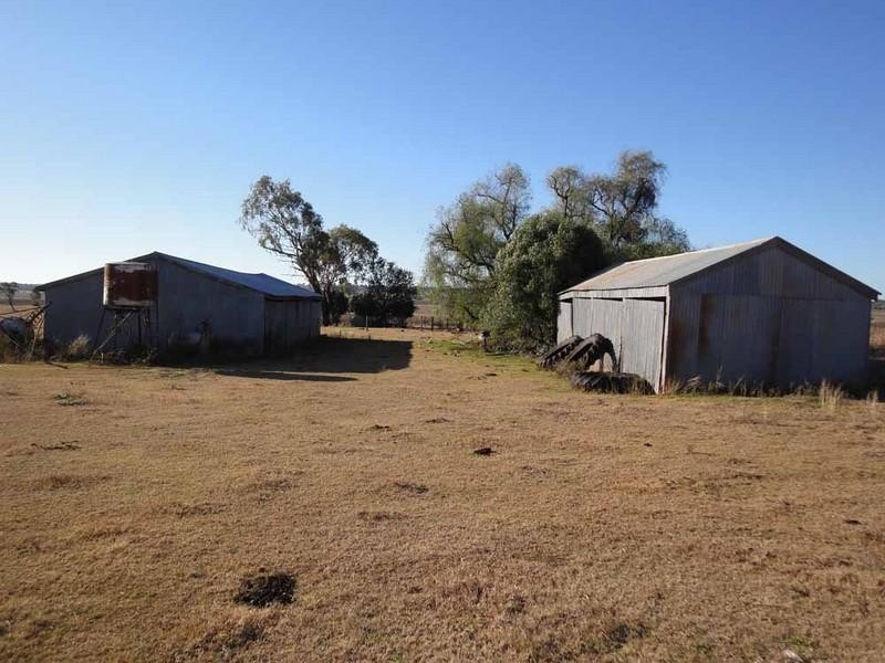 1071 Oakey-Pittsworth Road, Aubigny QLD 4401