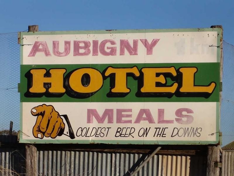 1071 Oakey-Pittsworth Road, Aubigny QLD 4401