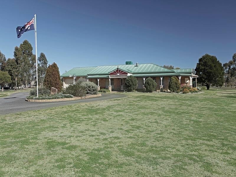 6A Russell Street, Oakey QLD 4401