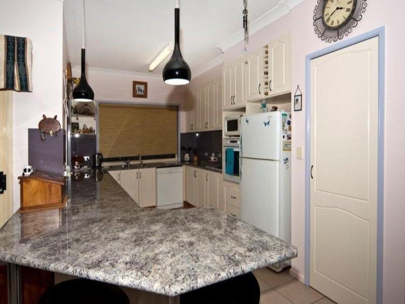 6A Russell Street, Oakey QLD 4401