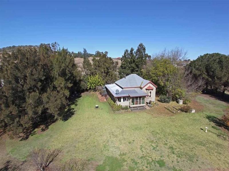 14 Paulsens Road, Gowrie Junction QLD 4352