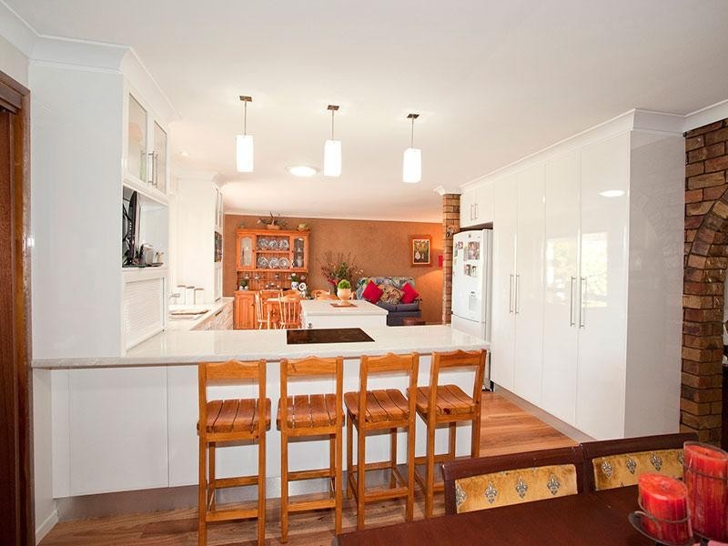 8 Cullen Court, Rockville QLD 4350