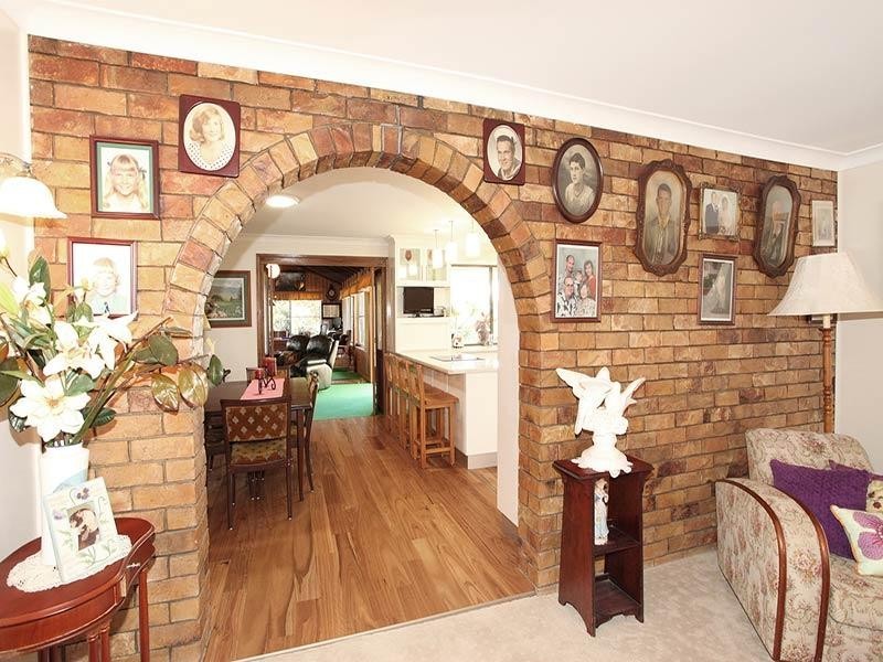 8 Cullen Court, Rockville QLD 4350