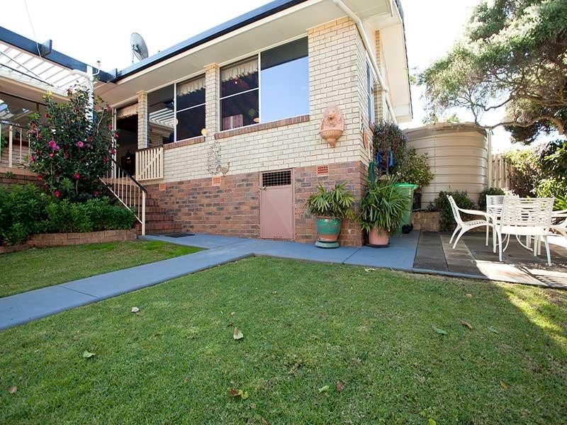 8 Cullen Court, Rockville QLD 4350