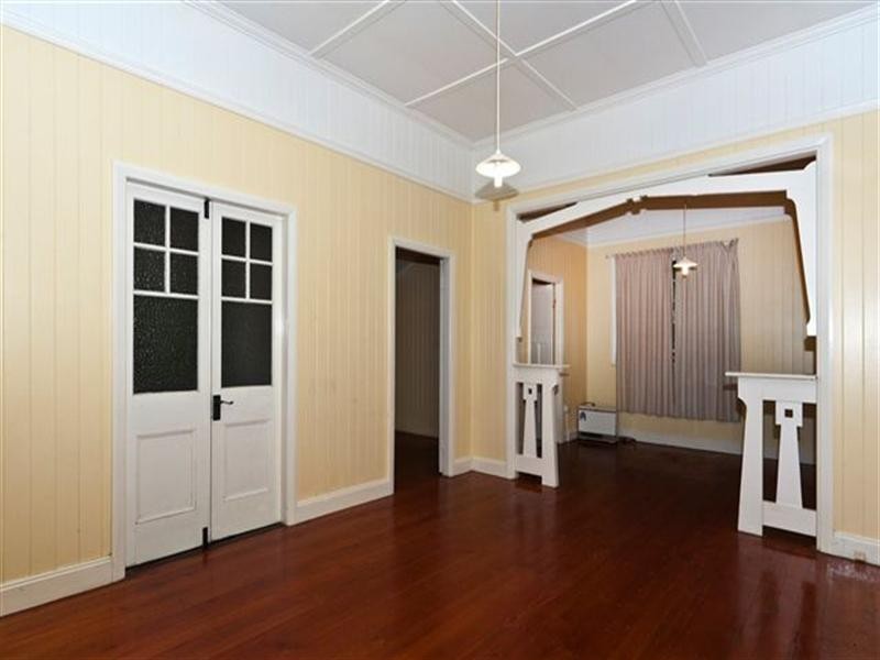 2 Eleanor Street, East Toowoomba QLD 4350