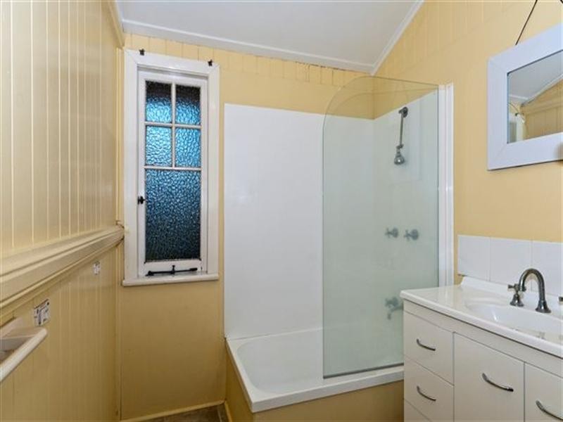 2 Eleanor Street, East Toowoomba QLD 4350